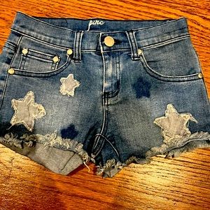 Girls star patch shorts
